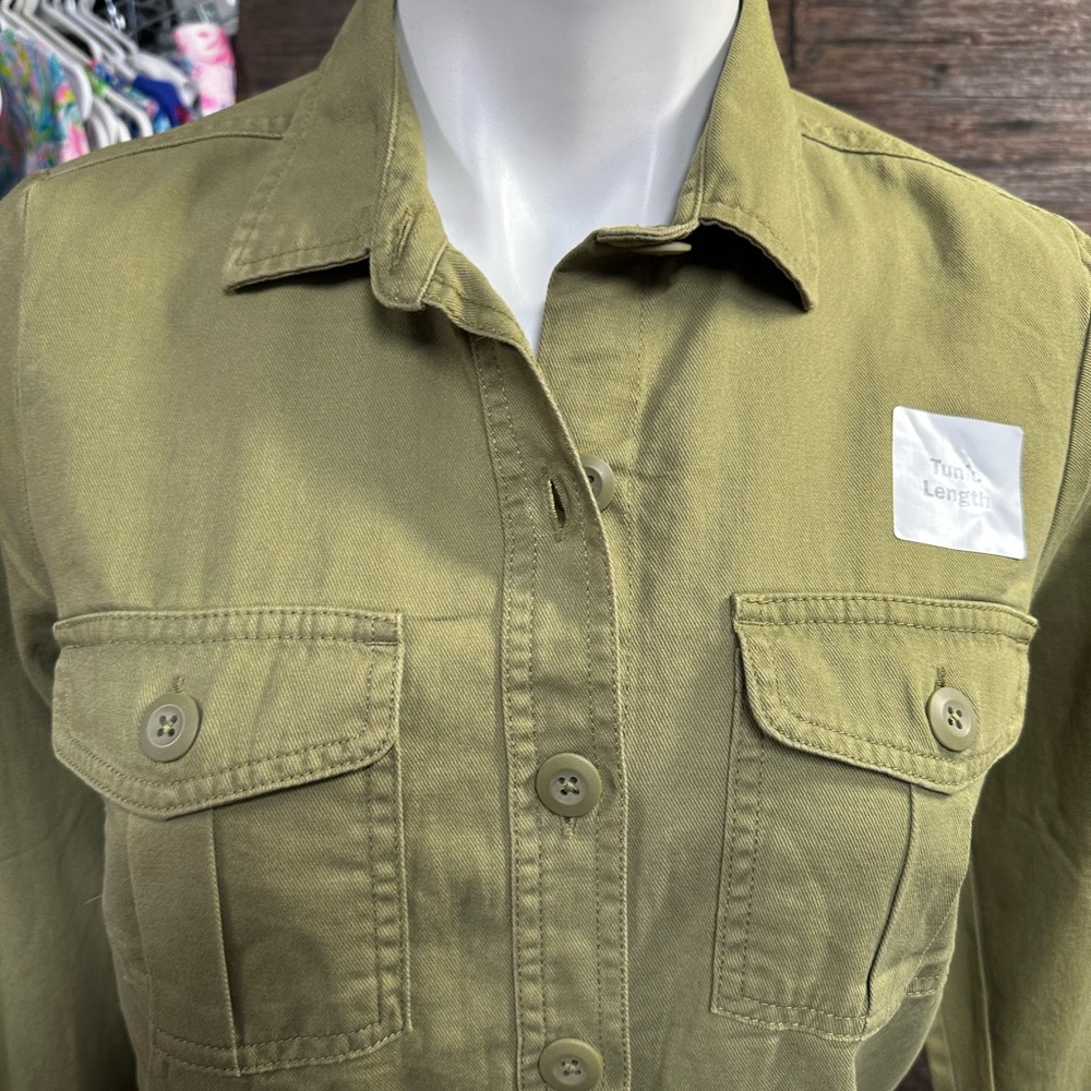 Old Navy Olive Button Down Shirt - Picture 2 of 8